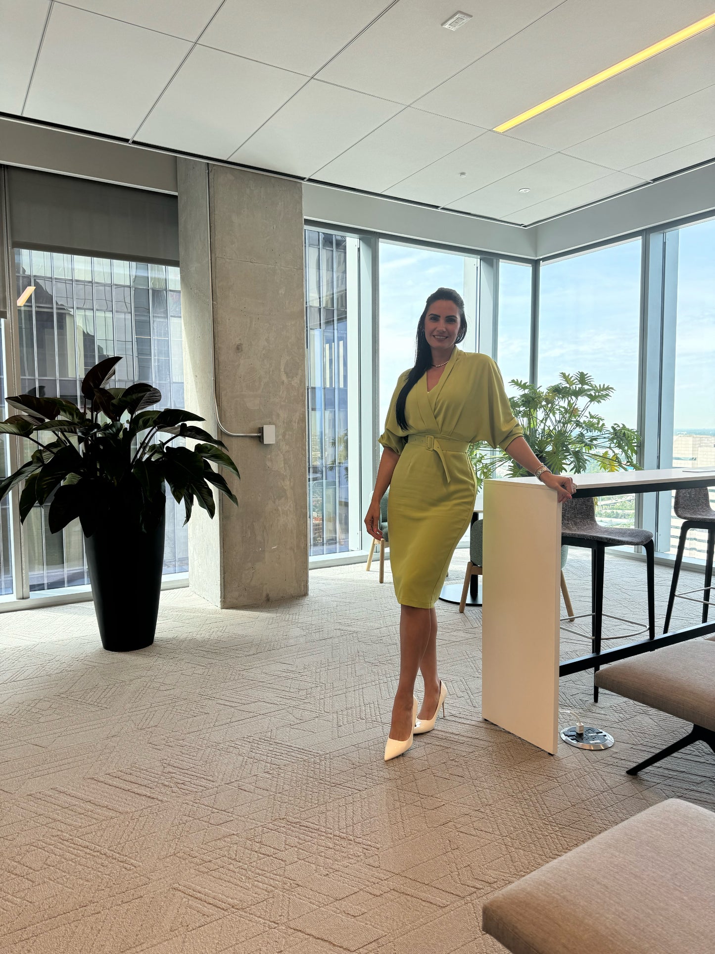 The Chic V Neck Belted Midi Dress Lime