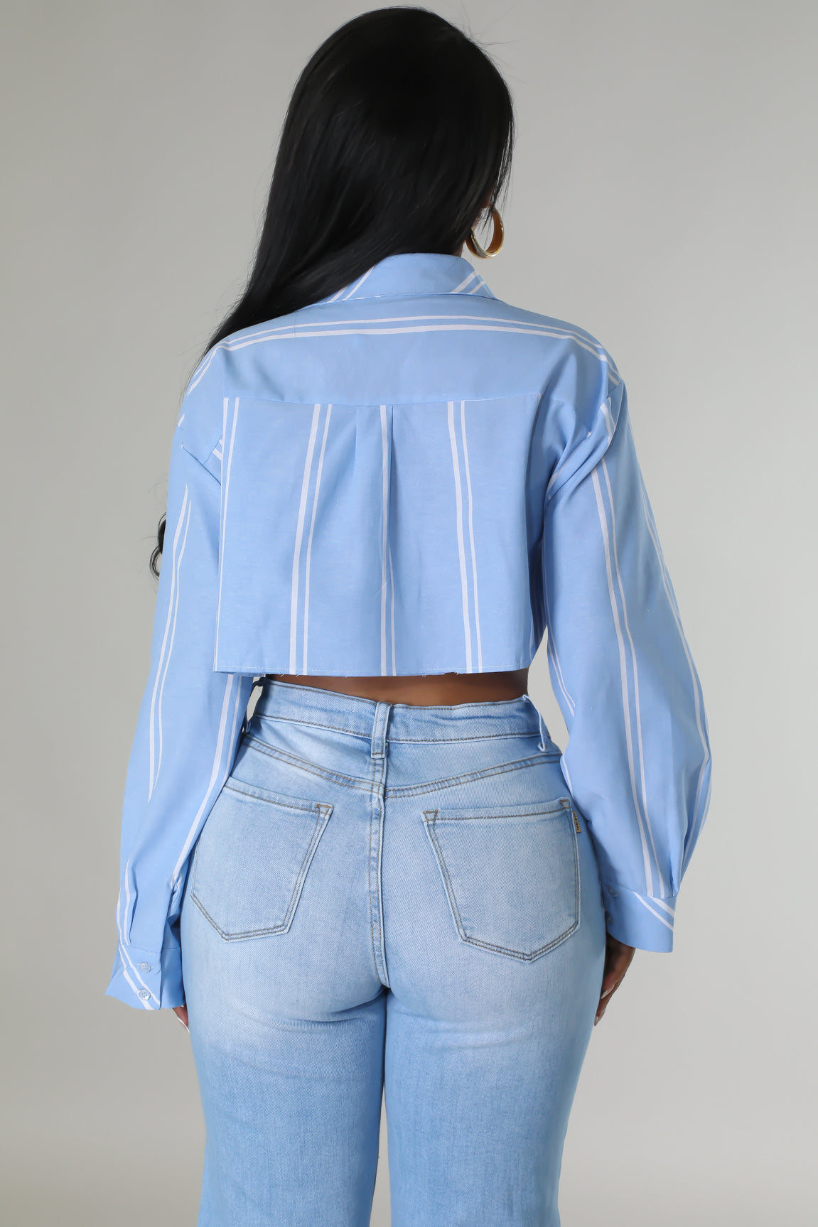 Amiga Mia Collar Crop Top