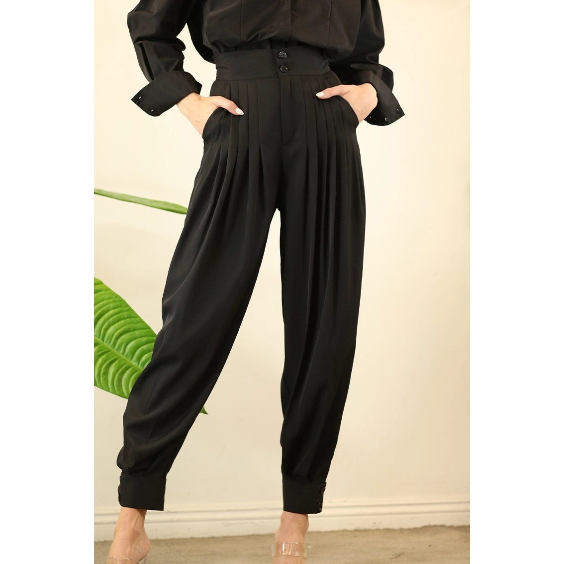 All Seasons Pleated Pants