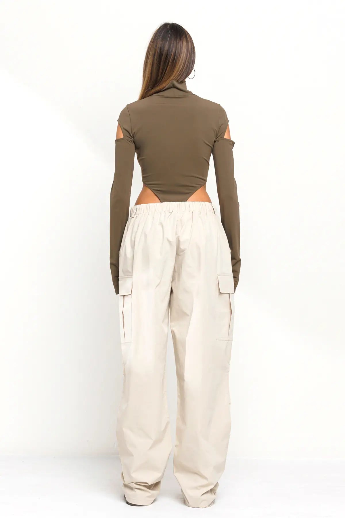 Parachute Cargo Pants Beige