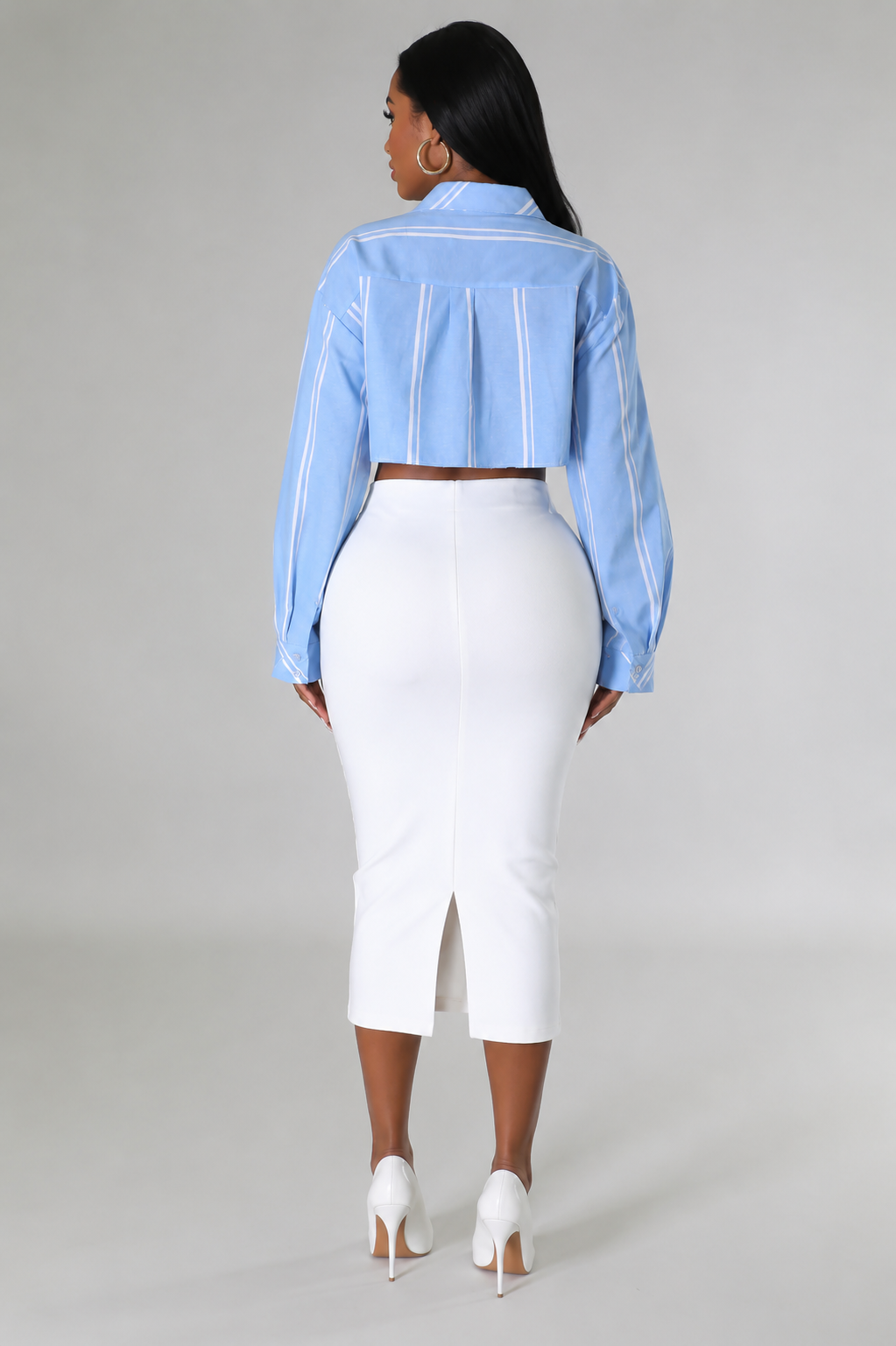 Amiga Mia Collar Crop Top
