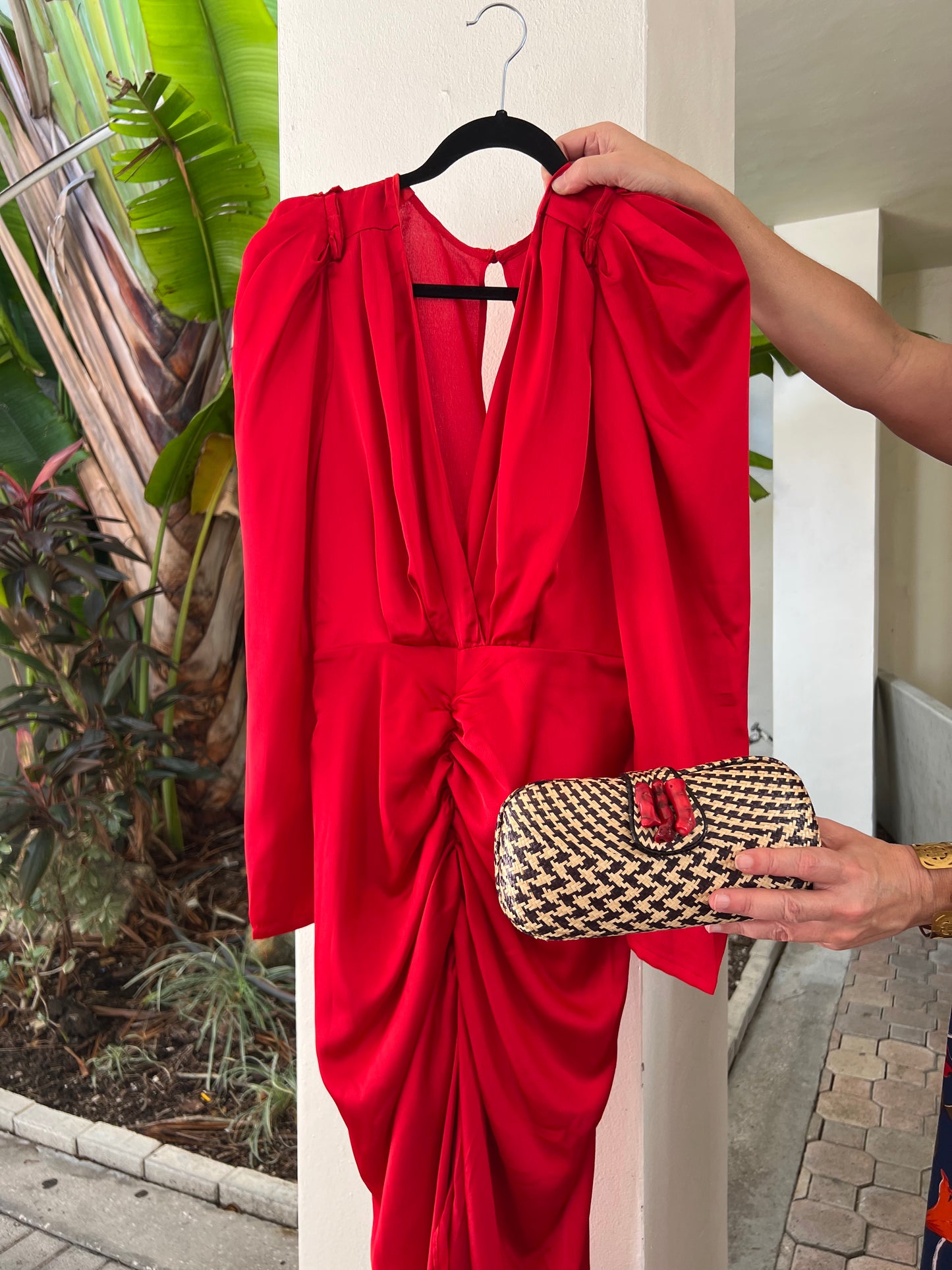 Elegance Low Neckline Red Cocktail Dress