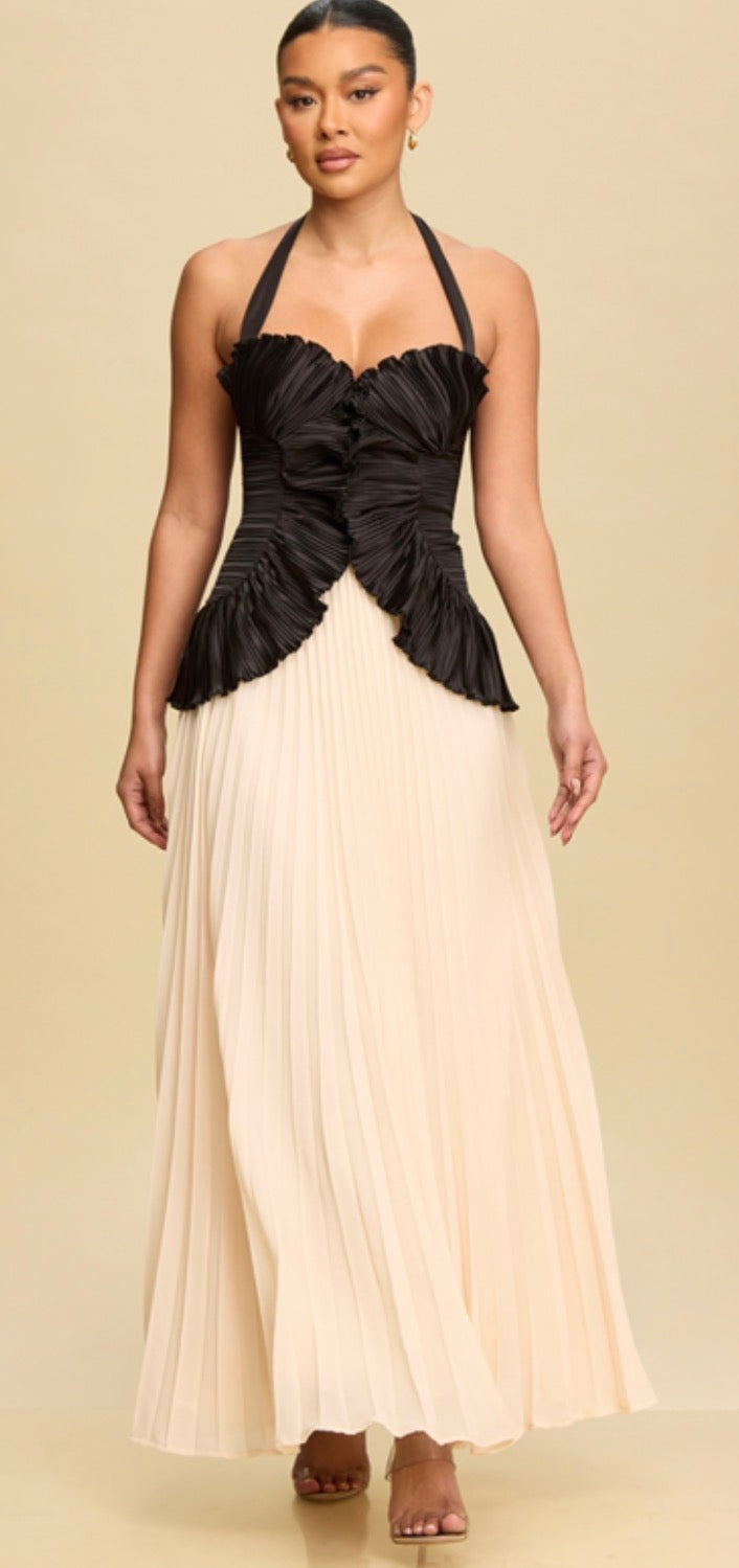 Contrast Pleated Maxi Dress